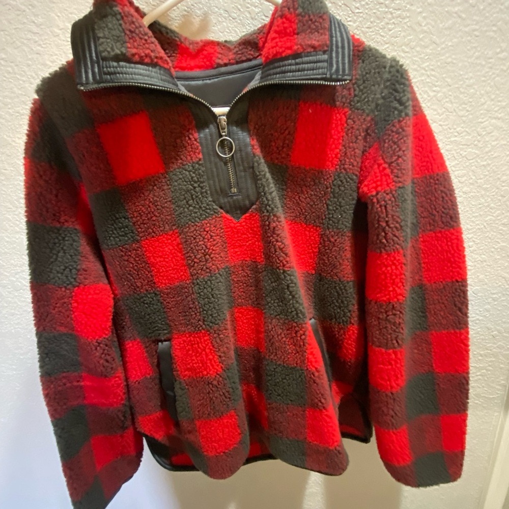 Women’s Abercrombie & Fitch Red and Black Plaid Fleece Jacket